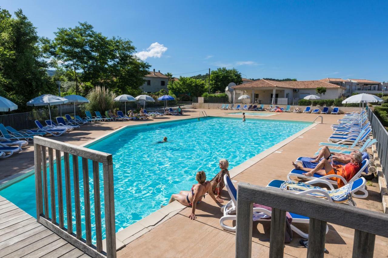 Poggio Mezzana Residence Odalys Acqua Bella المظهر الخارجي الصورة